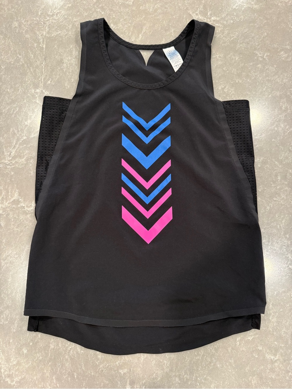 Ivivva by Lululemon Girls Size 8 Black Athletic Tank Top Mesh Blue Pink Graphic